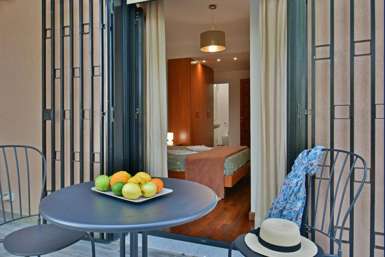Amaranda B&B カターニア エクステリア 写真
